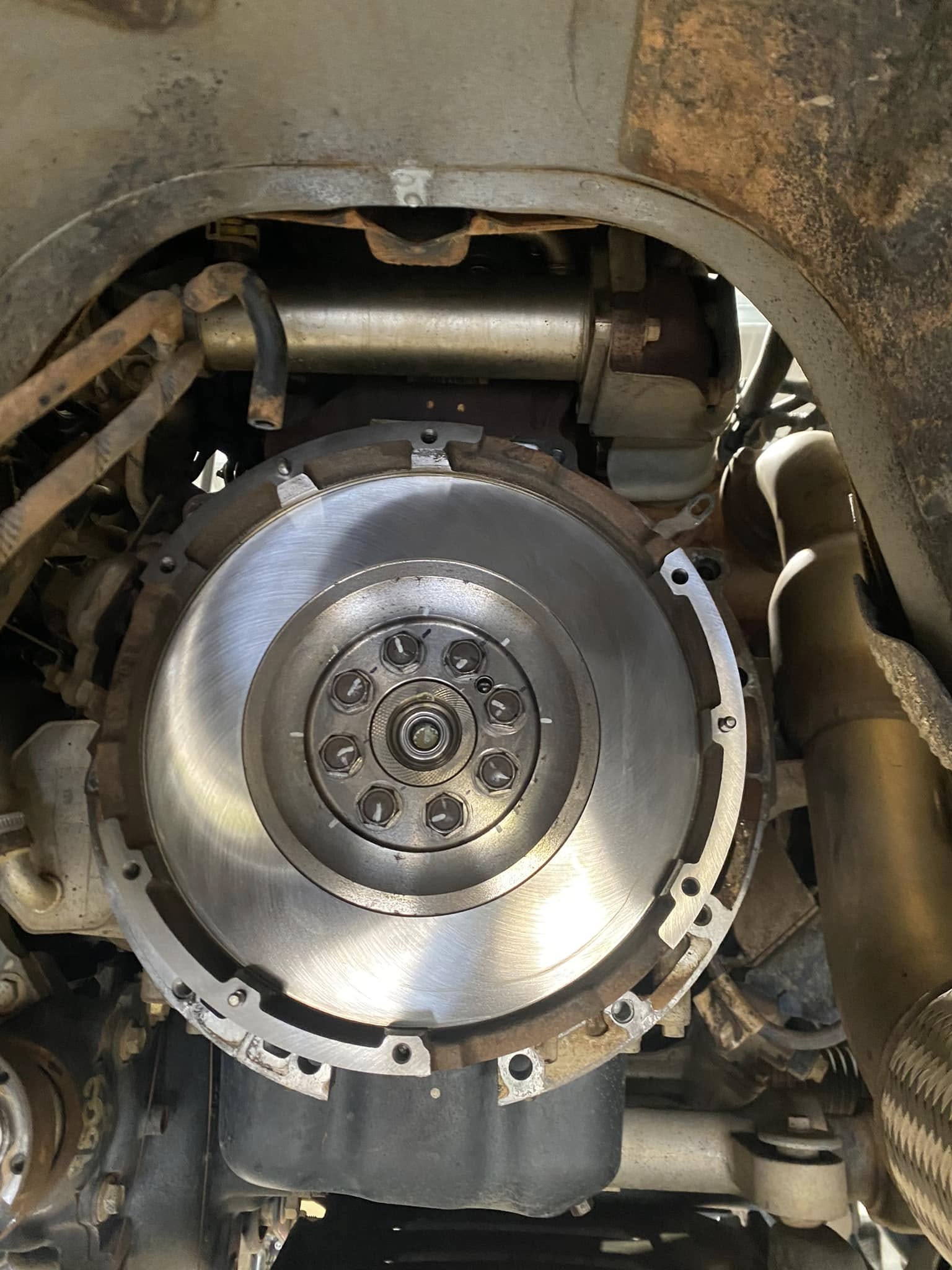 Clutch and flywheel replacement on a 4WD